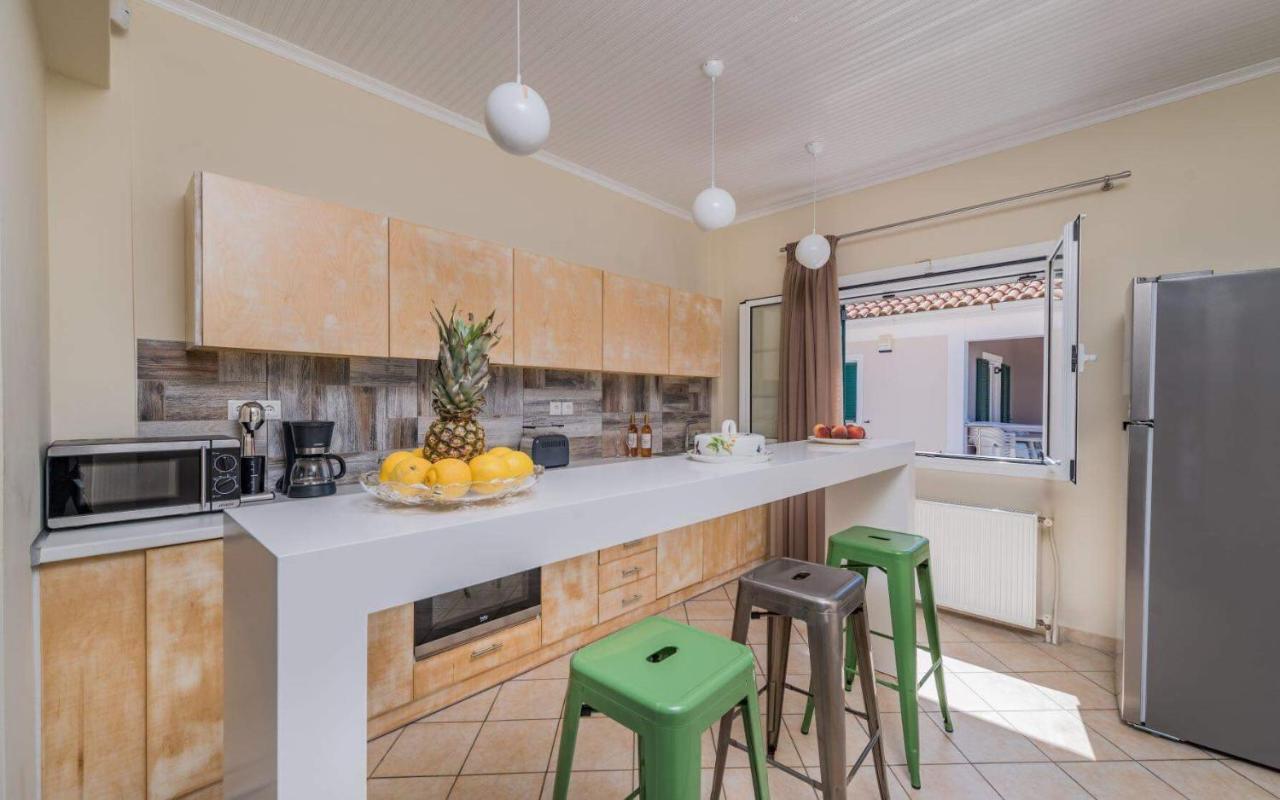 Madini Luxury Villa With Private Heated Pool Vanato Exterior foto