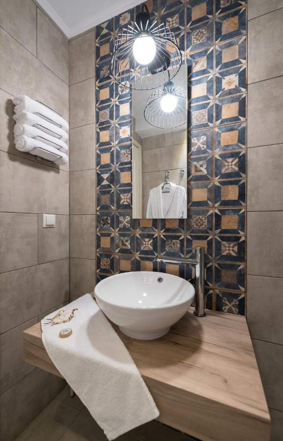 Madini Luxury Villa With Private Heated Pool Vanato Exterior foto